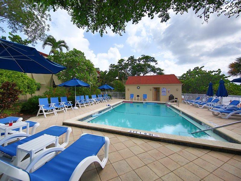 Sanibel Moorings Hotel Exterior photo