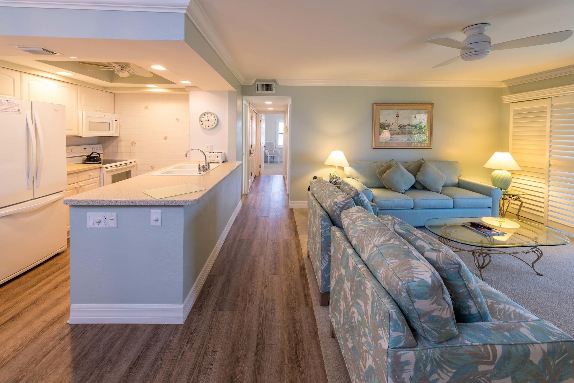 Sanibel Moorings Hotel Exterior photo