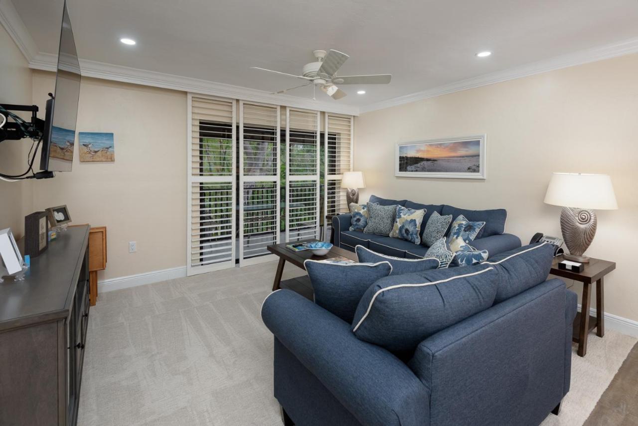 Sanibel Moorings Hotel Exterior photo